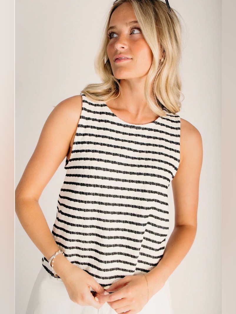 Gilli Black & White Striped Sleeveless Knit Tank
